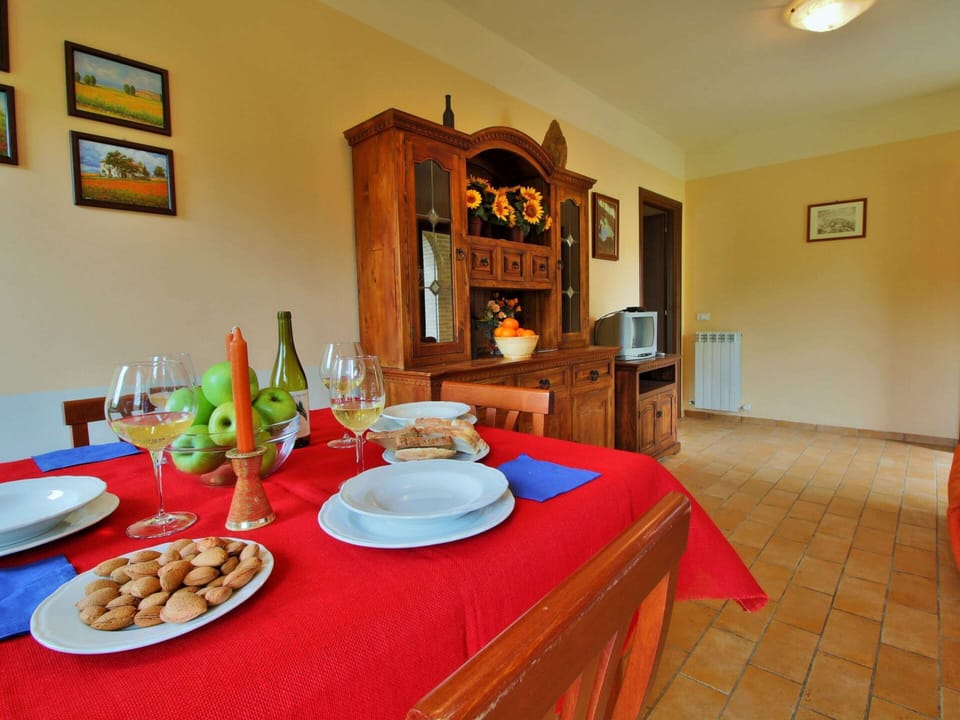 House | Dining