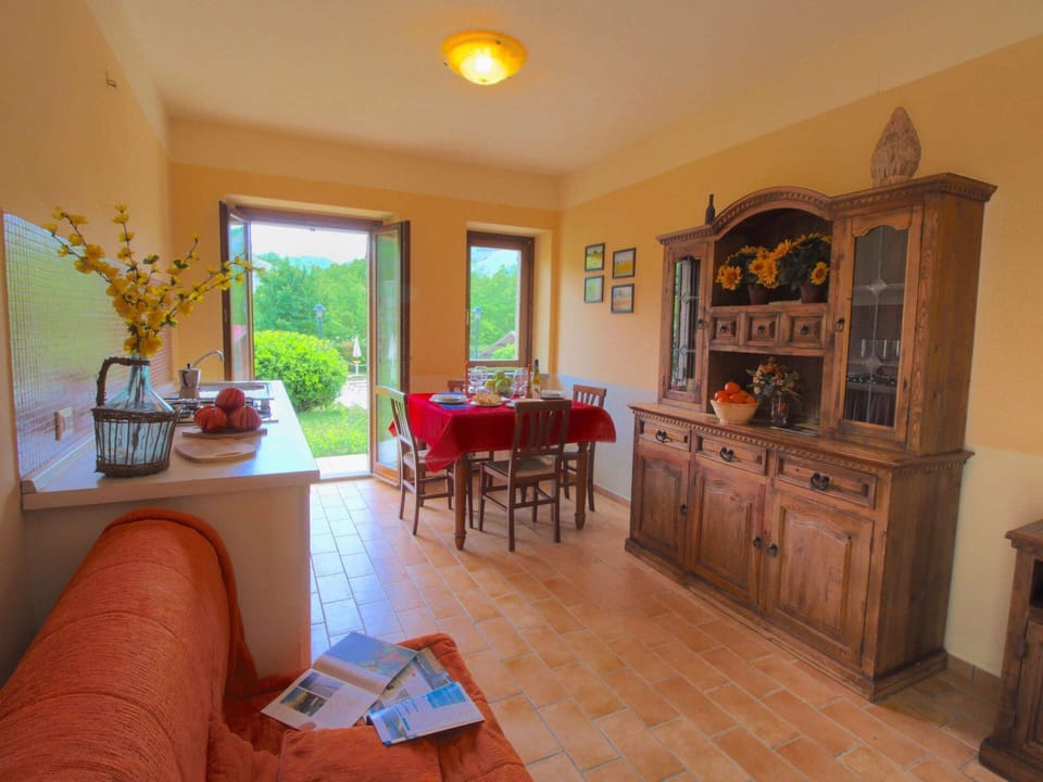 House | Dining