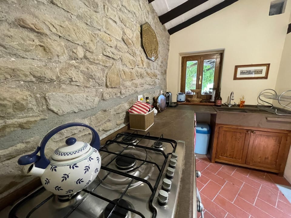 Cottage | Private kitchen | Highchair, cookware/dishes/utensils