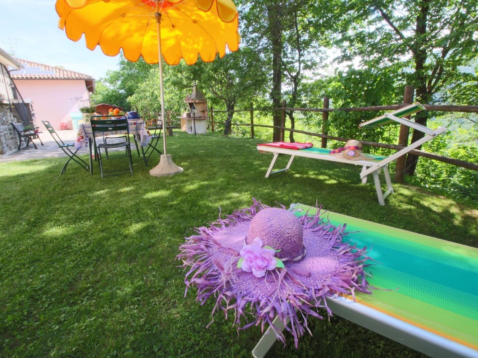 Cottage | Dining
