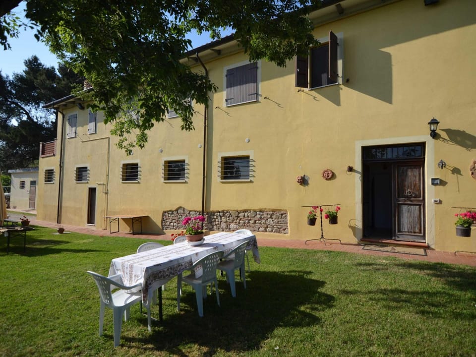 House | Dining