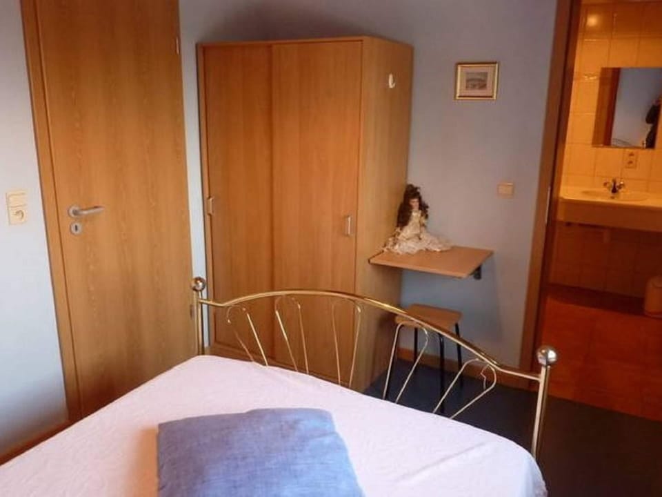 Cottage | 4 bedrooms, individually furnished, bed sheets