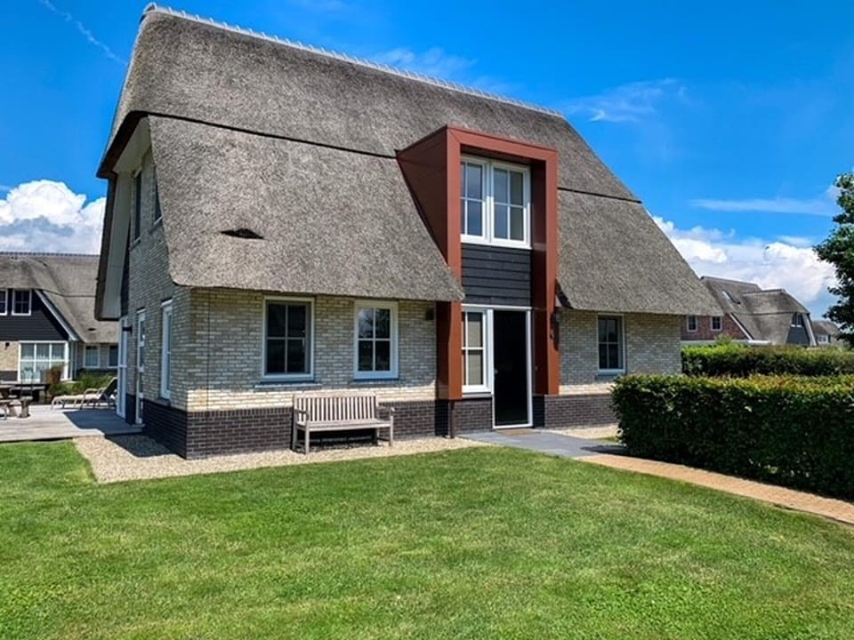 Villa | Exterior