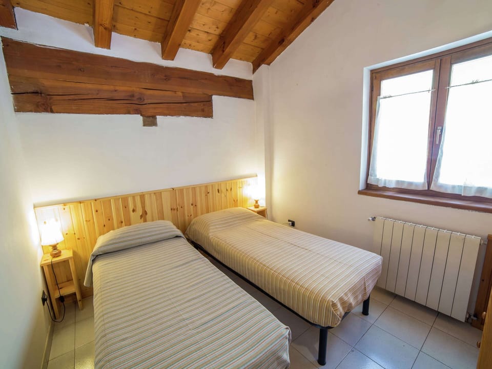 Apartment | 3 bedrooms, bed sheets