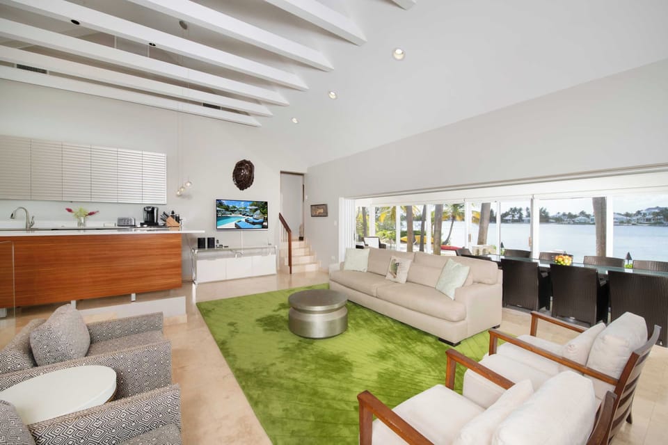 Living area. 