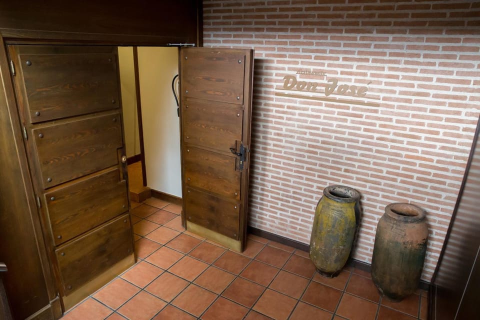 Hostal Porcel Torrejón Hostel in Torrejón de Ardoz