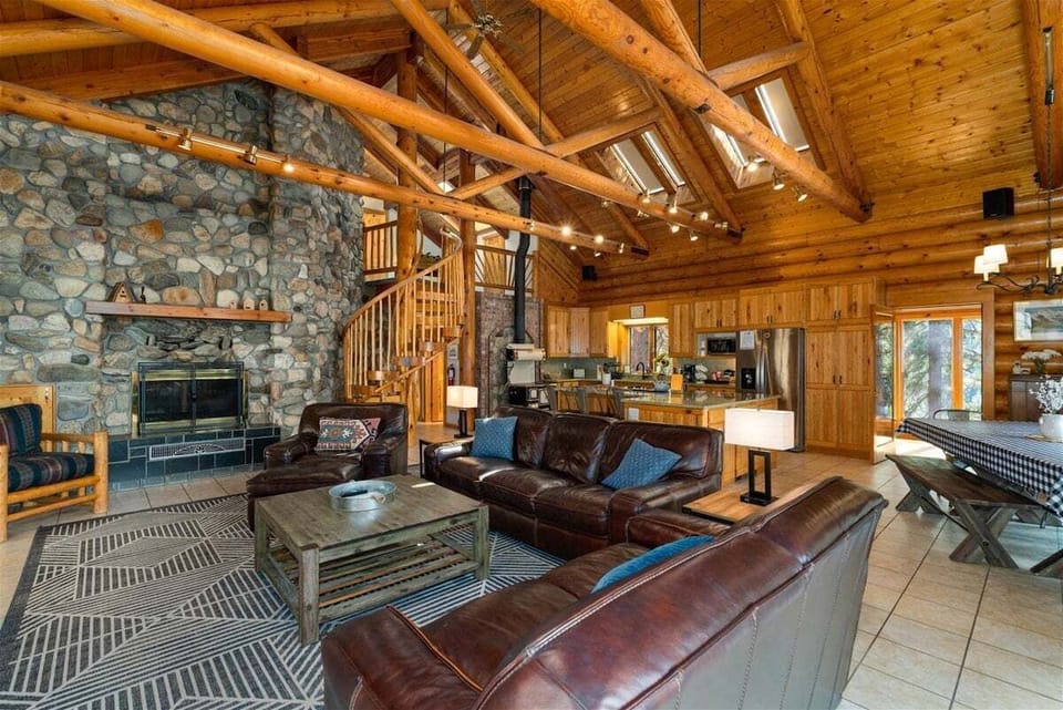Your alpine getaway for adventure