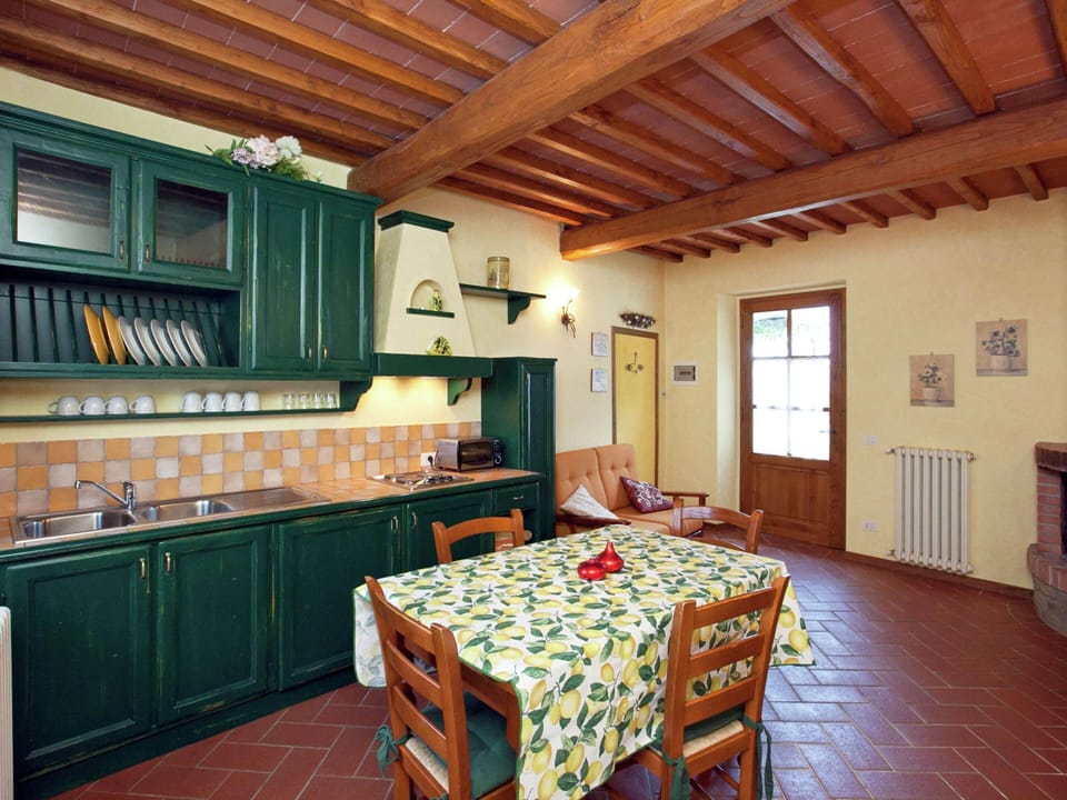 House | Private kitchen | Highchair