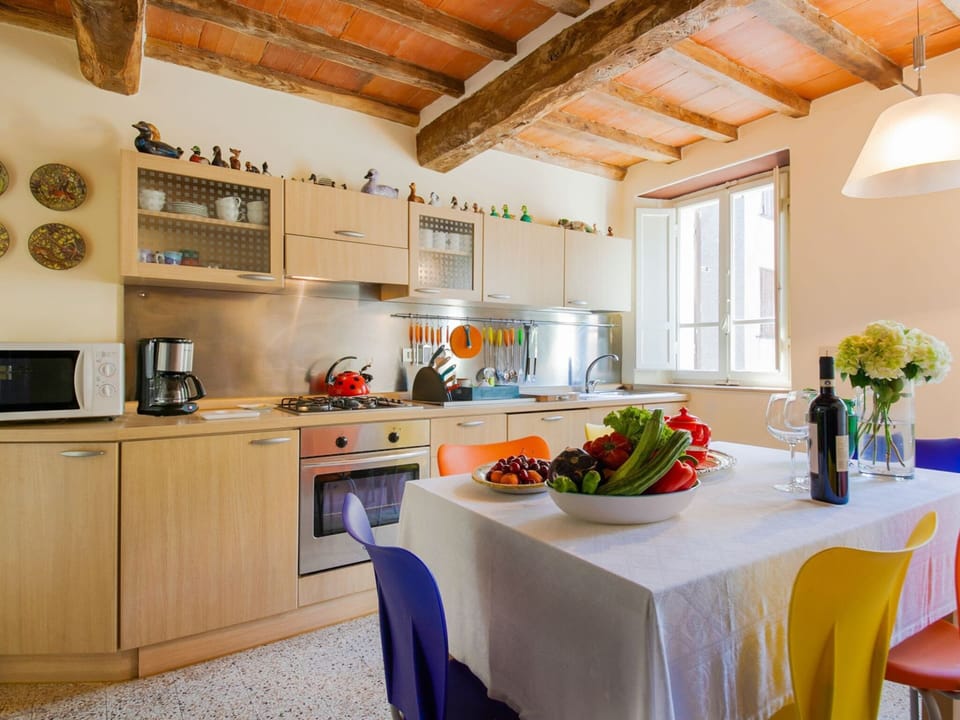 House | Private kitchen | Highchair