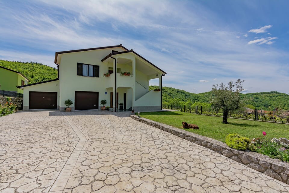 Apartment | Exterior
