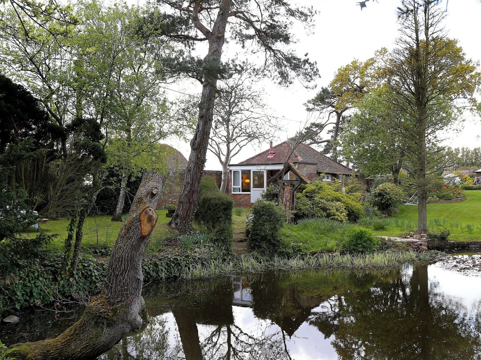 Outdoor area | Garden Cottage, Icklesham