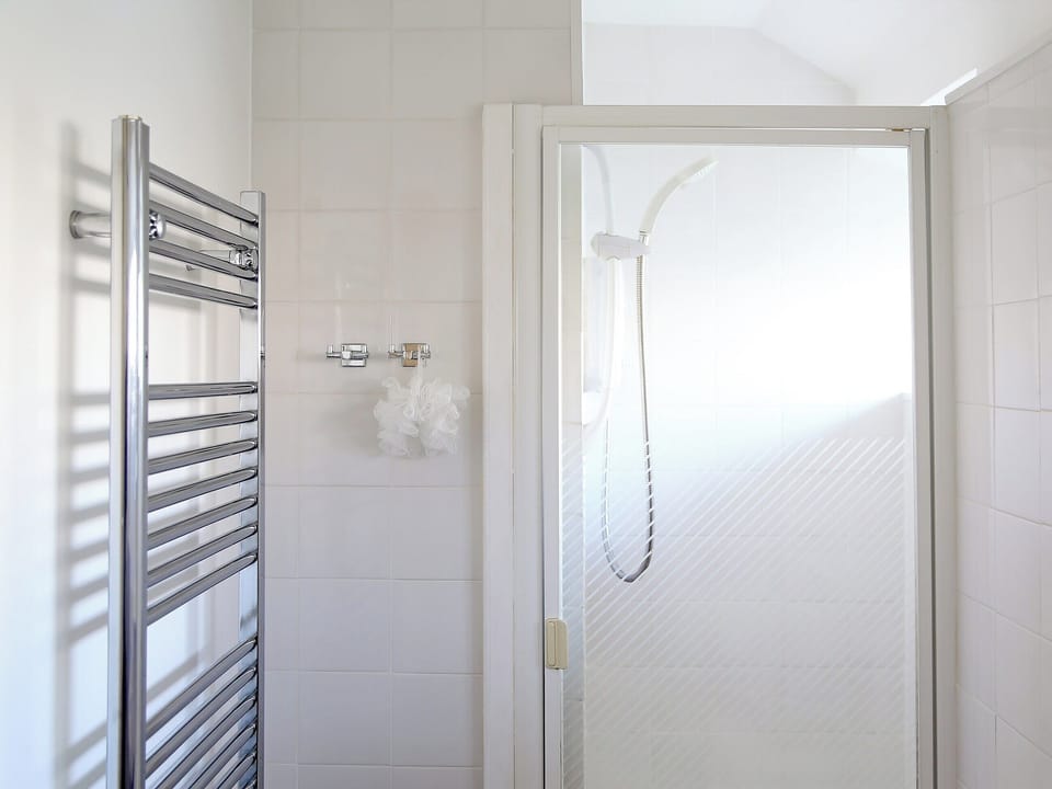 Shower room | Garden Cottage, Icklesham