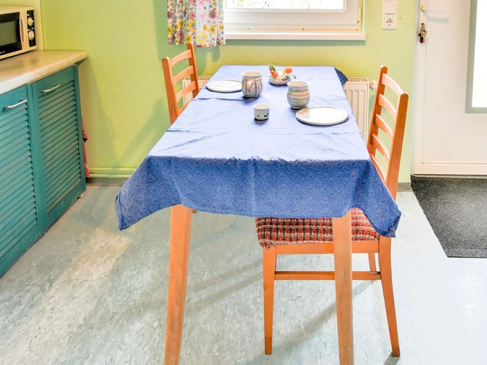 Apartment | Dining