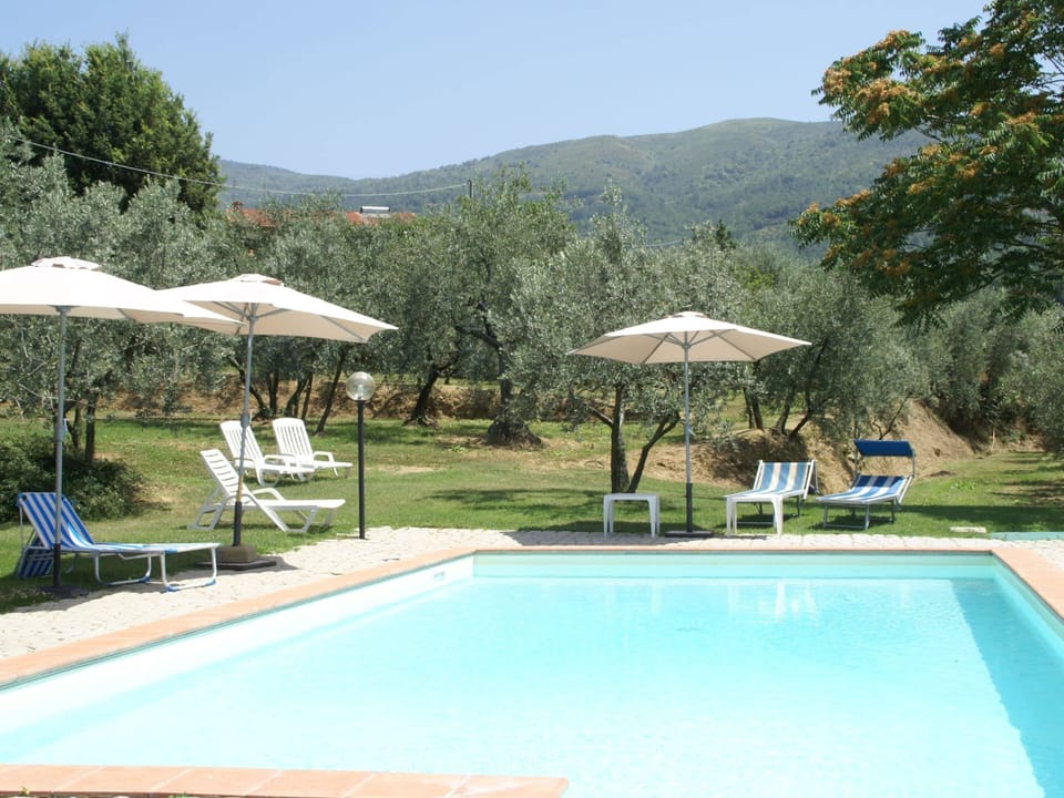 Apartment | Pool | Outdoor pool