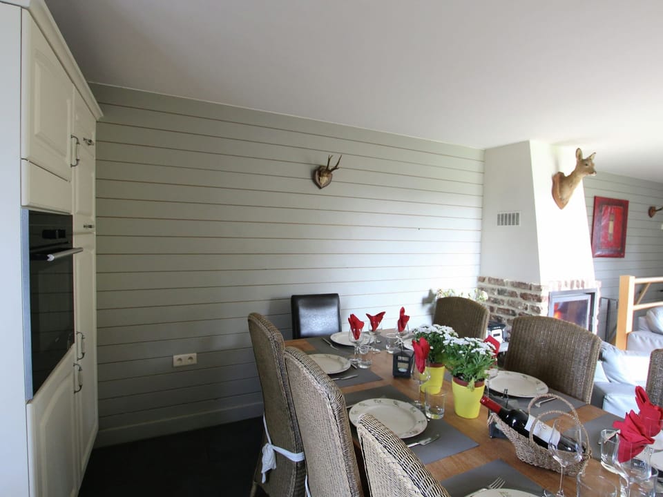 House | Dining