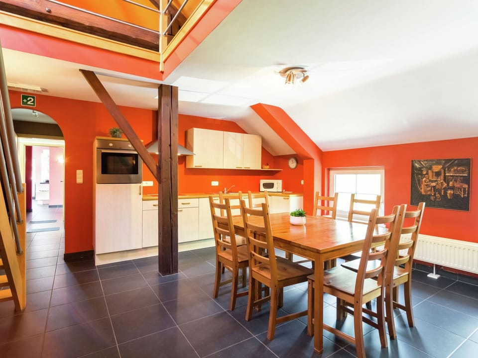 House | Dining