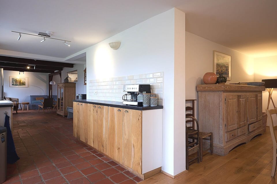 House | Private kitchen | Stovetop, highchair
