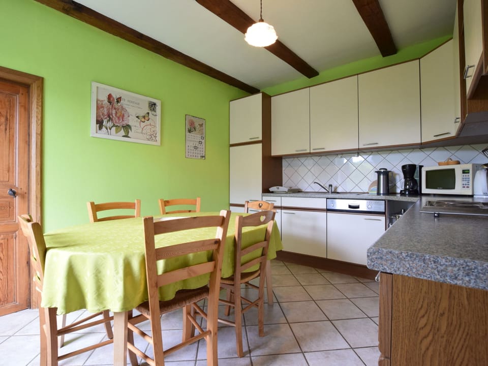 House | Private kitchen | Fridge, highchair