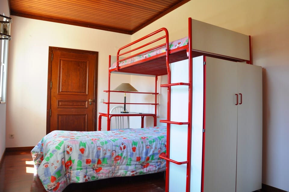 Villa | 5 bedrooms, iron/ironing board, individually furnished, bed sheets