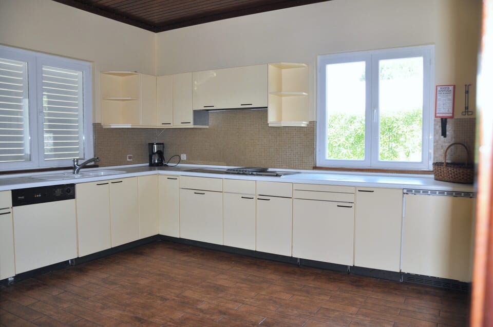 Villa | Private kitchen | Coffee/tea maker, stovetop, highchair
