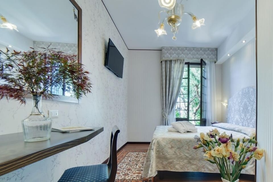 Premium Double Room, Terrace | Frette Italian sheets, Select Comfort beds, minibar, in-room safe
