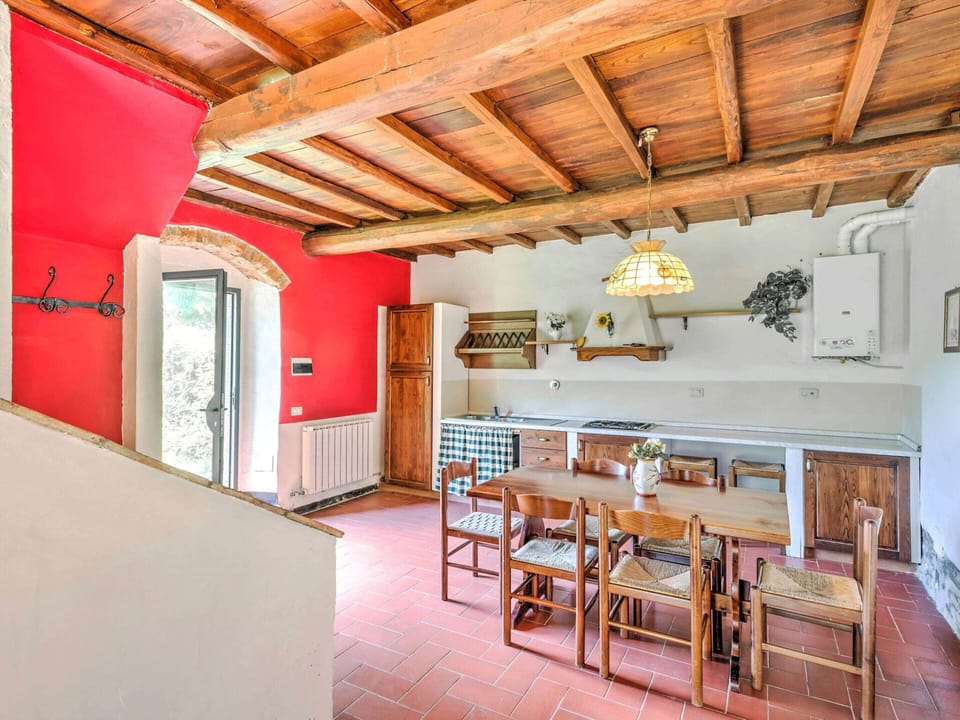 House | Private kitchen | Highchair