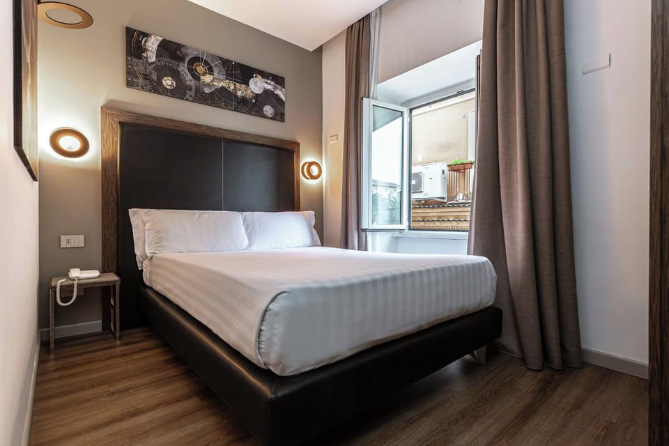 Minibar, in-room safe, desk, soundproofing