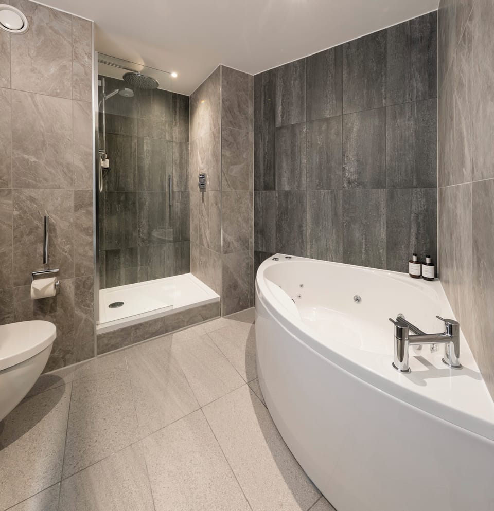 In-room safe, desk, laptop workspace, soundproofing