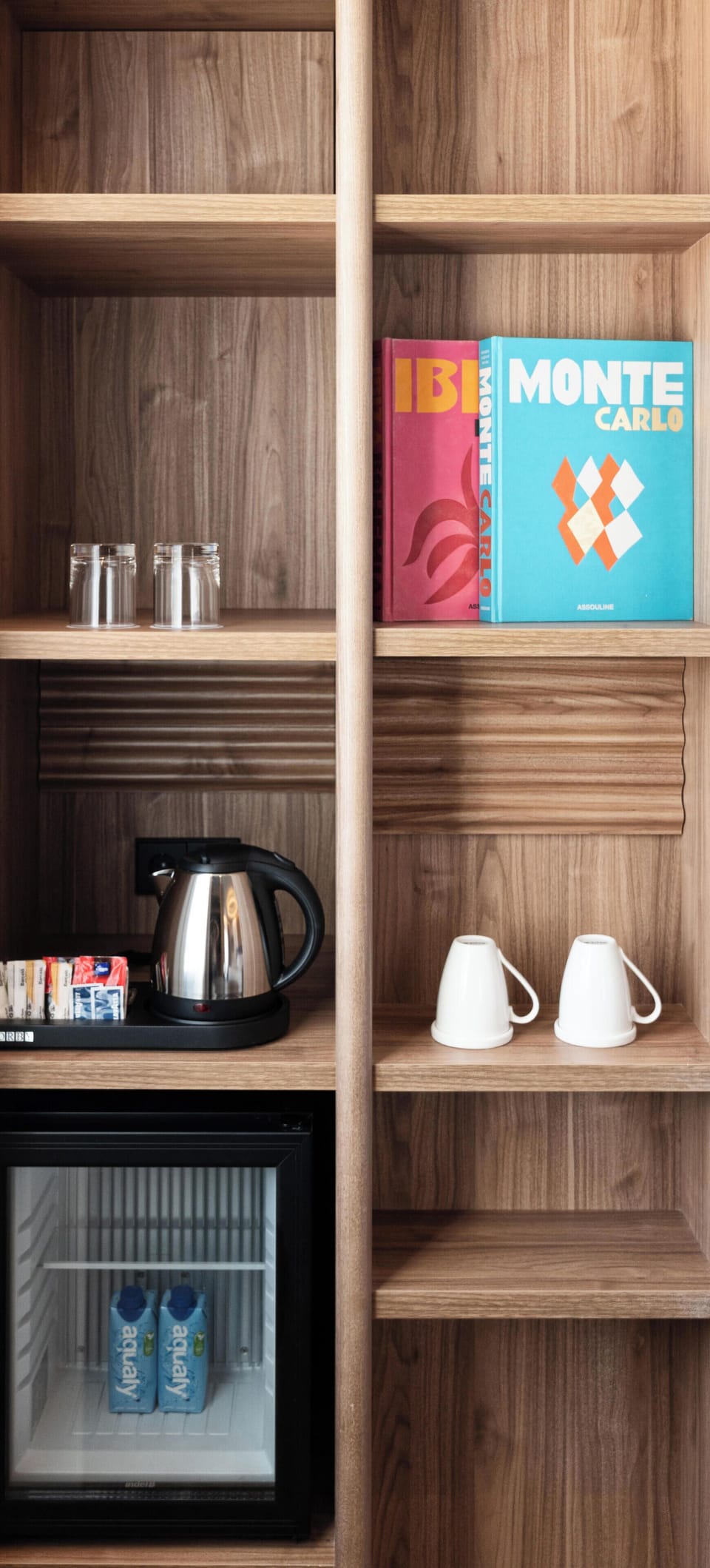 Superior Room, Balcony | Minibar, in-room safe, soundproofing, iron/ironing board