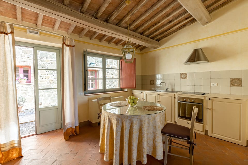 Superior Suite, 1 Double Bed | Private kitchen