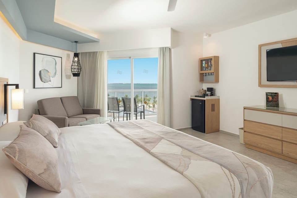 Minibar, in-room safe, blackout drapes, iron/ironing board
