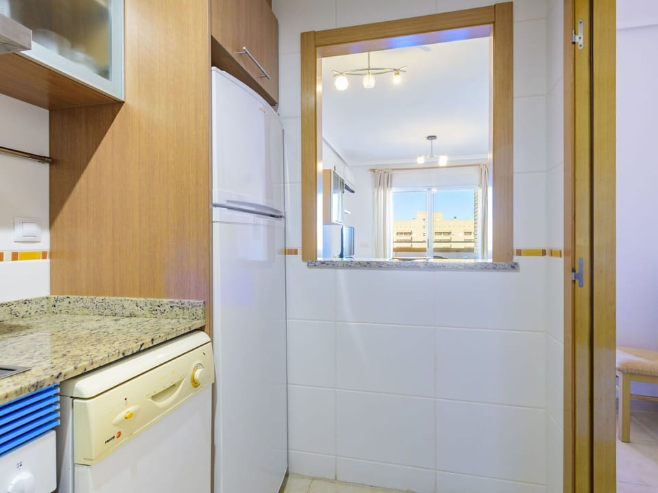 Cabinetry, Countertop, Property, Building, Window, Wood, Drawer, Interior Design, Floor