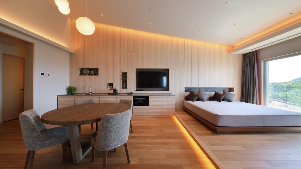 In-room safe, desk, blackout drapes, WiFi (free)
