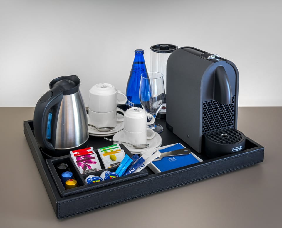 Superior Room | Coffee and/or coffee maker
