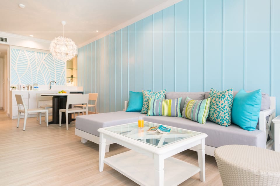  2 - Bedroom Teen Suite  | Living area | 32-inch LCD TV with cable channels, TV, DVD player