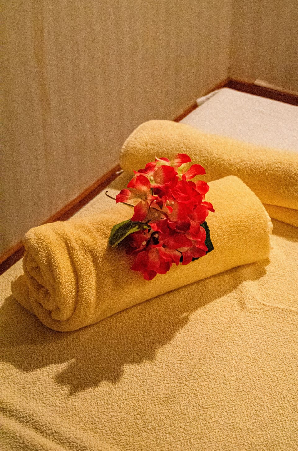 Aromatherapy, facials