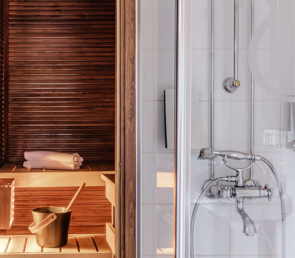 Free toiletries, hair dryer, bidet, towels