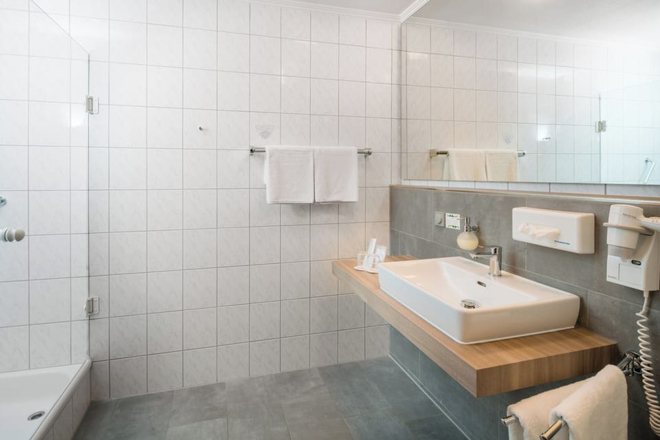 Free toiletries, hair dryer, towels, soap
