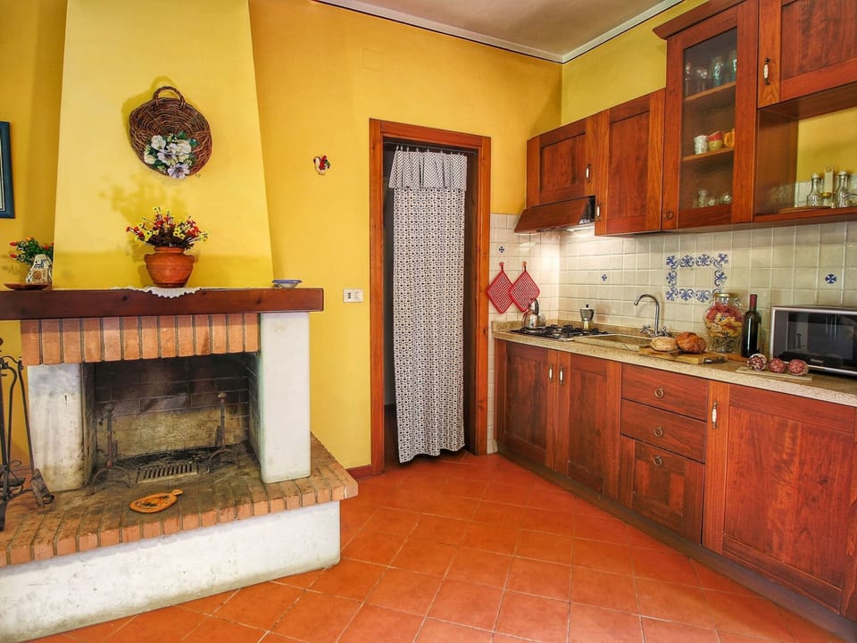 Apartment | Private kitchen | Highchair