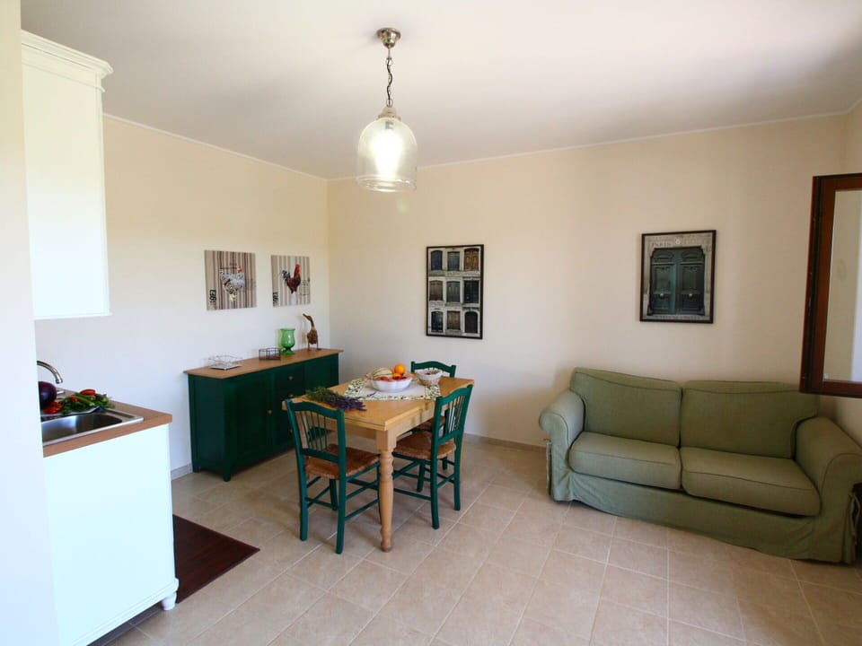 House | Dining