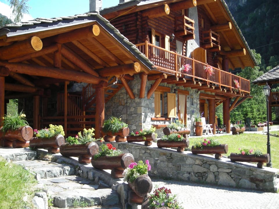 Apartment | Exterior