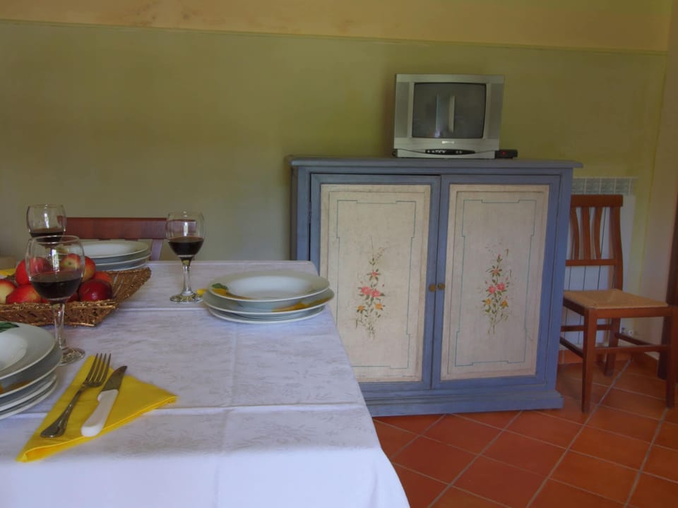 House | Dining