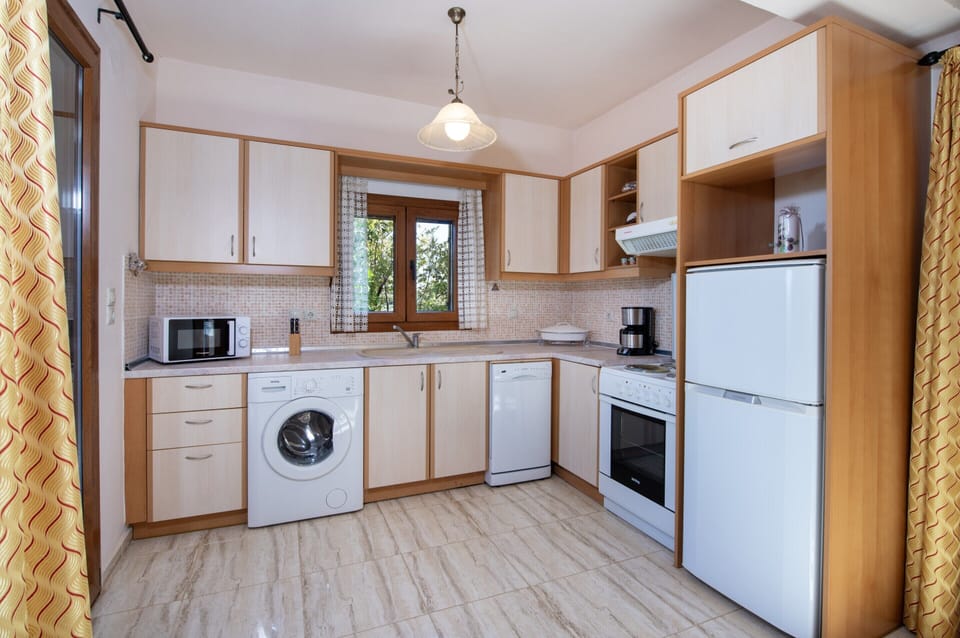 House | Private kitchen | Highchair