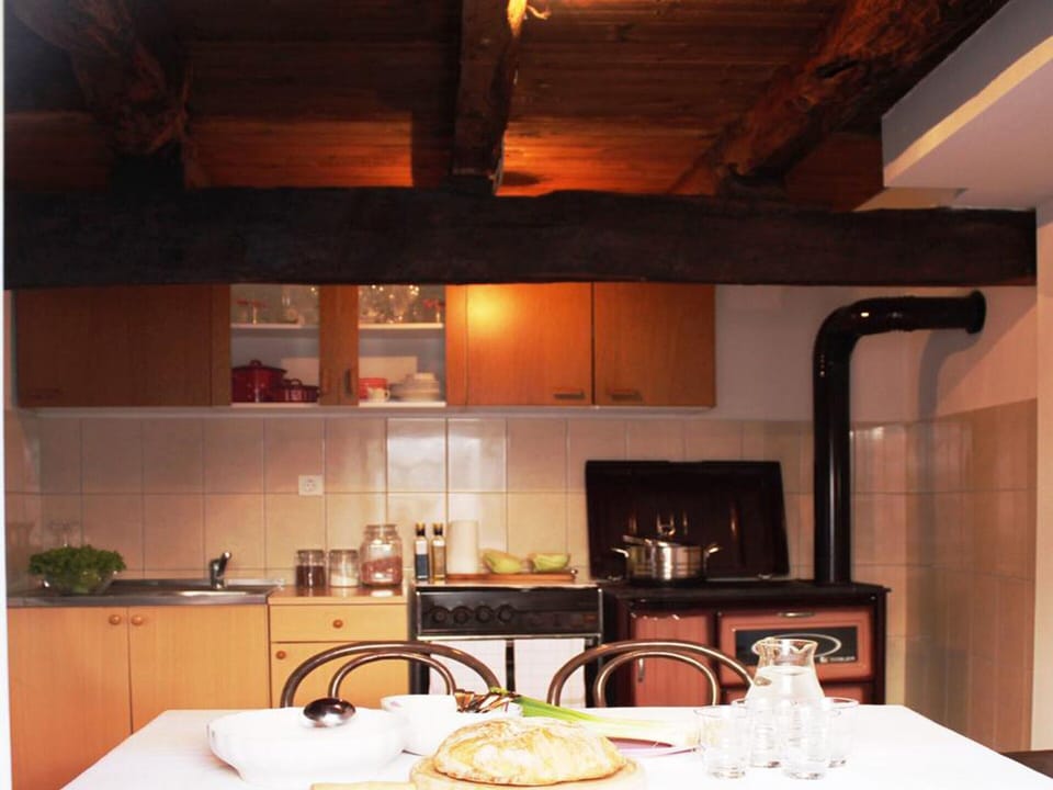 House | Dining