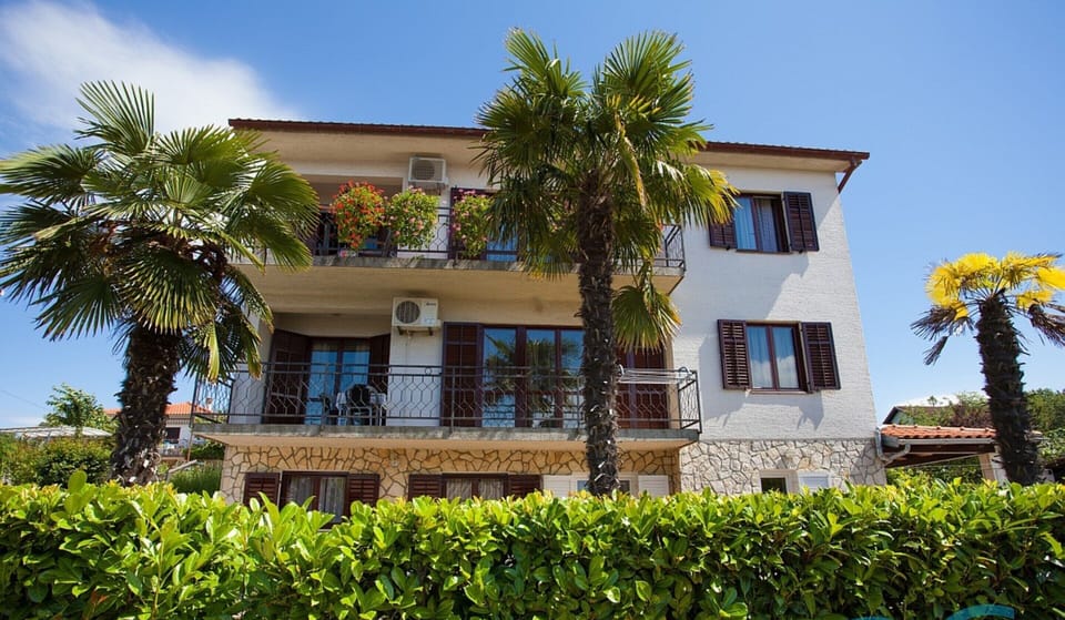 Apartment | Exterior