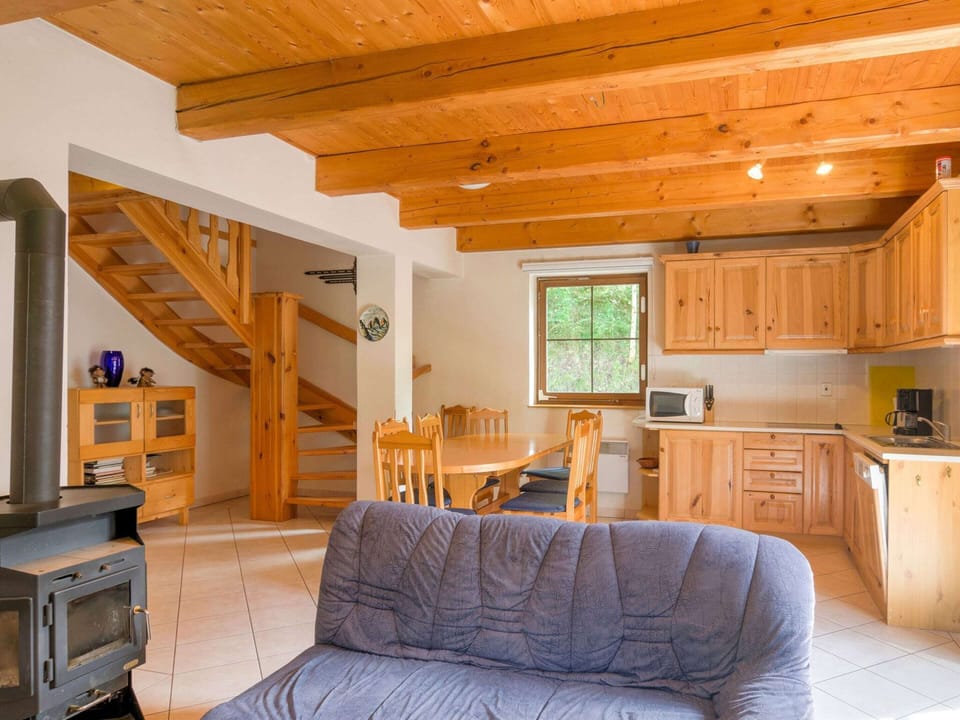 House | Private kitchen | Highchair