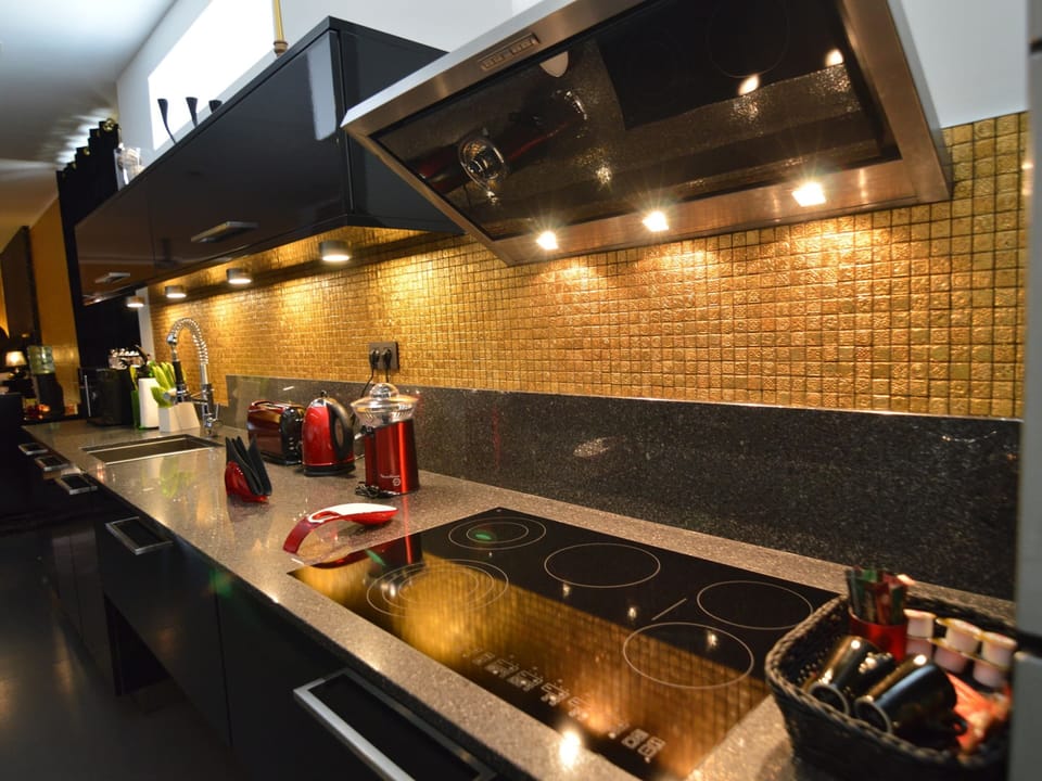 House | Private kitchen