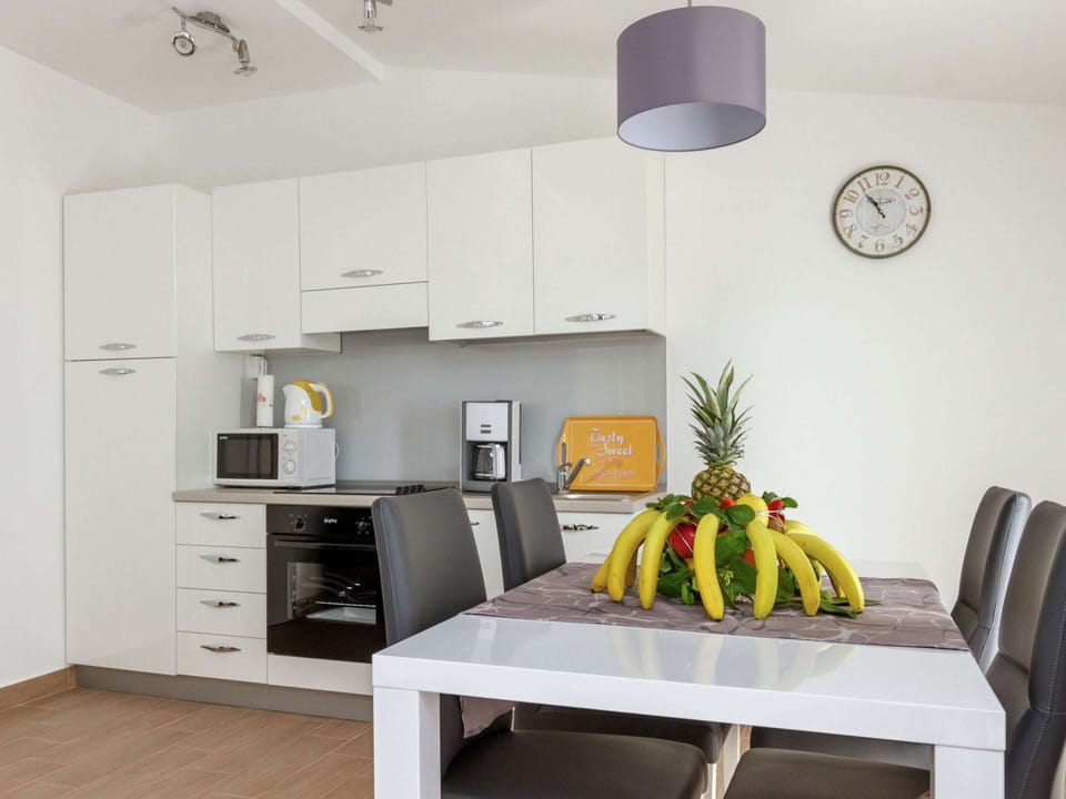 Apartment | Private kitchen | Dishwasher