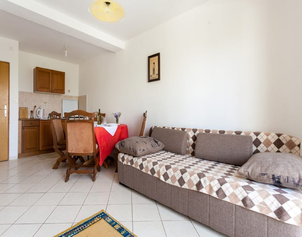 Apartment | Living area