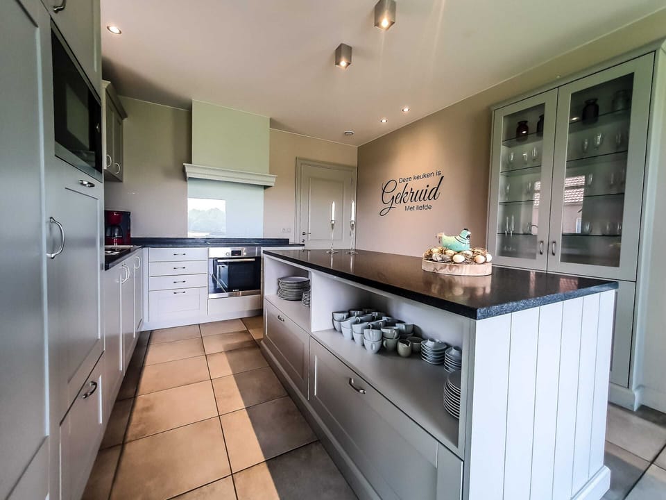 House | Private kitchen